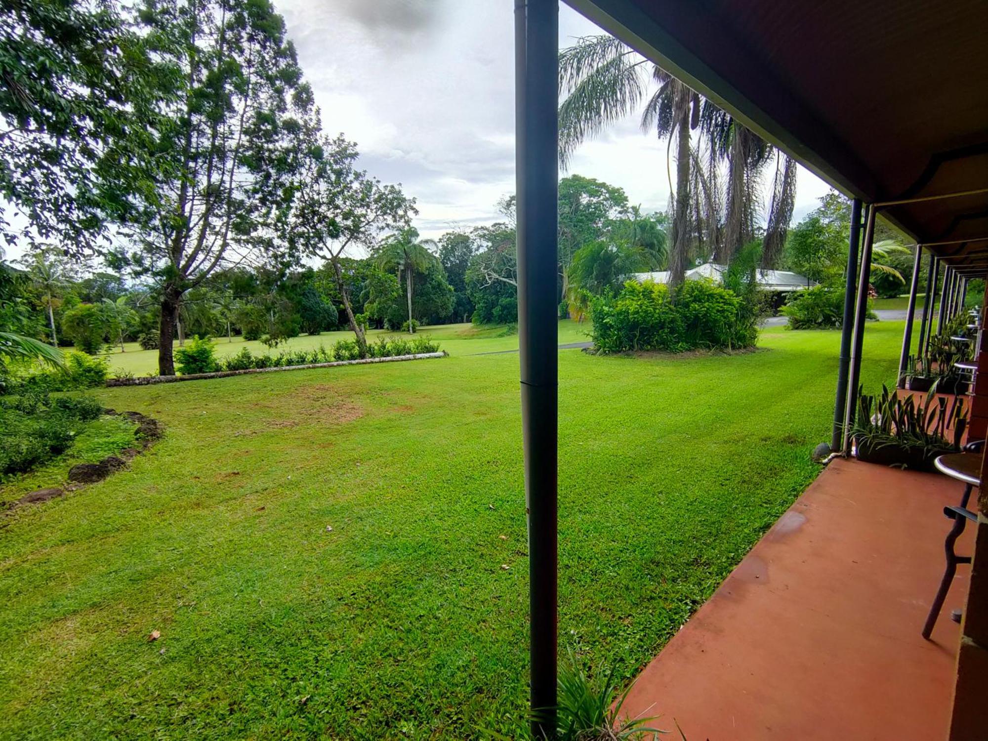 Malanda Lodge Buitenkant foto